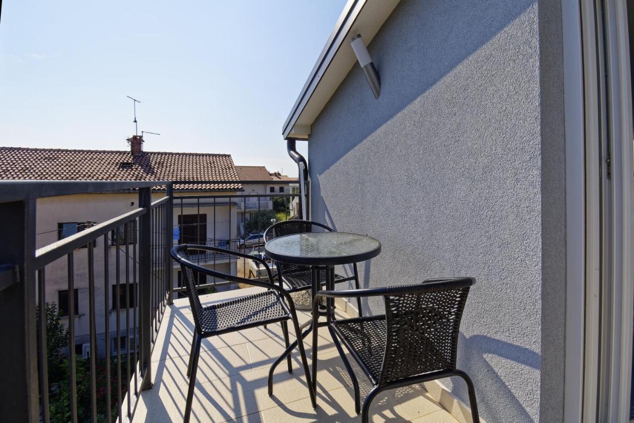 Apartments Goran By Rent Istria Umag Eksteriør bilde